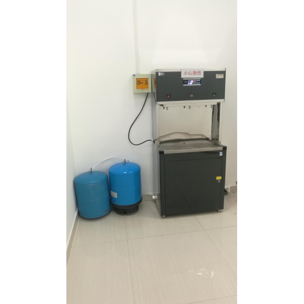 某企業(yè)公共飲水安裝案例